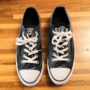 Green Velvet Converse All Stars - Women's 8